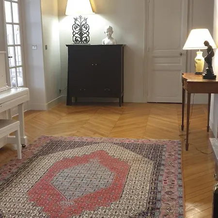 De Standing * Παρίσι