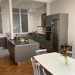De Standing דירה פריז
